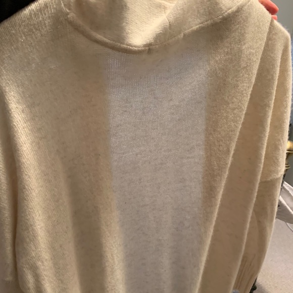 Sweater from Aritzia - Picture 2 of 2